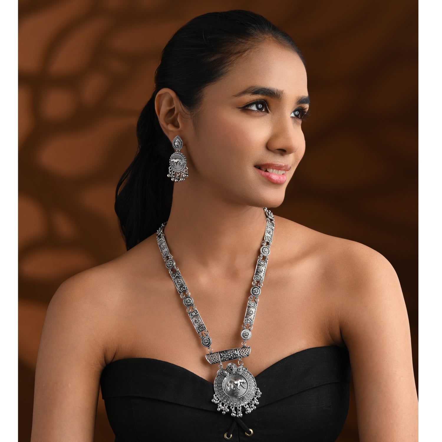 Sayuri Oxidised Necklace Set
