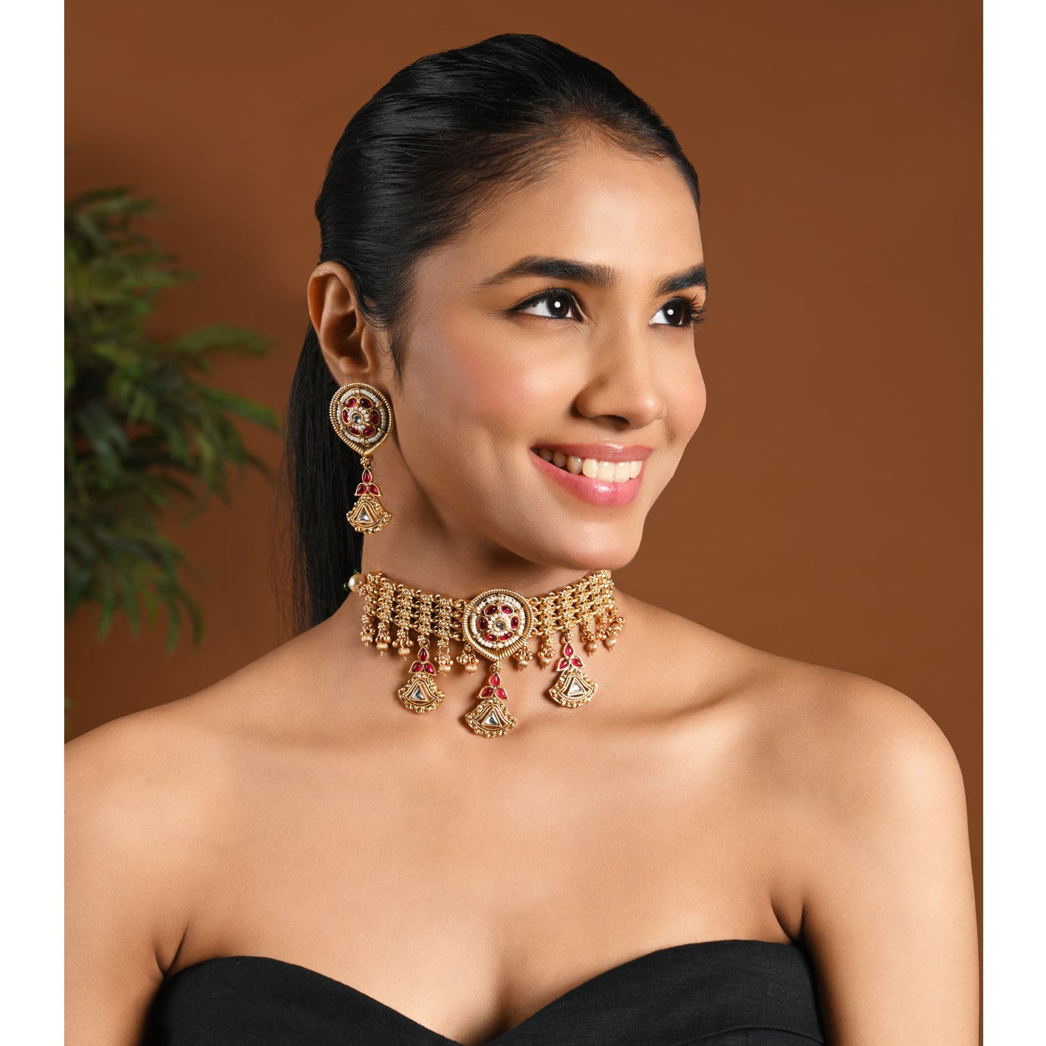 Vinesha - Antique Gold Temple Style Necklace Set