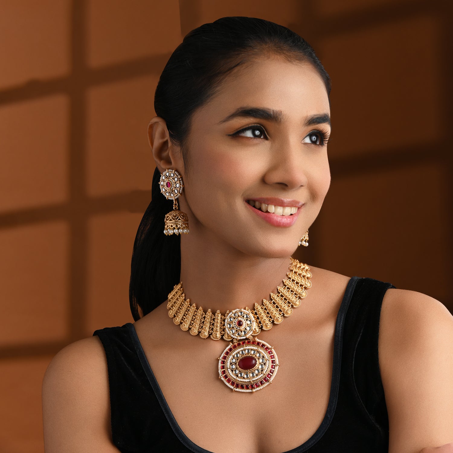 Ahiyaa - South Indian Pink Necklace Set