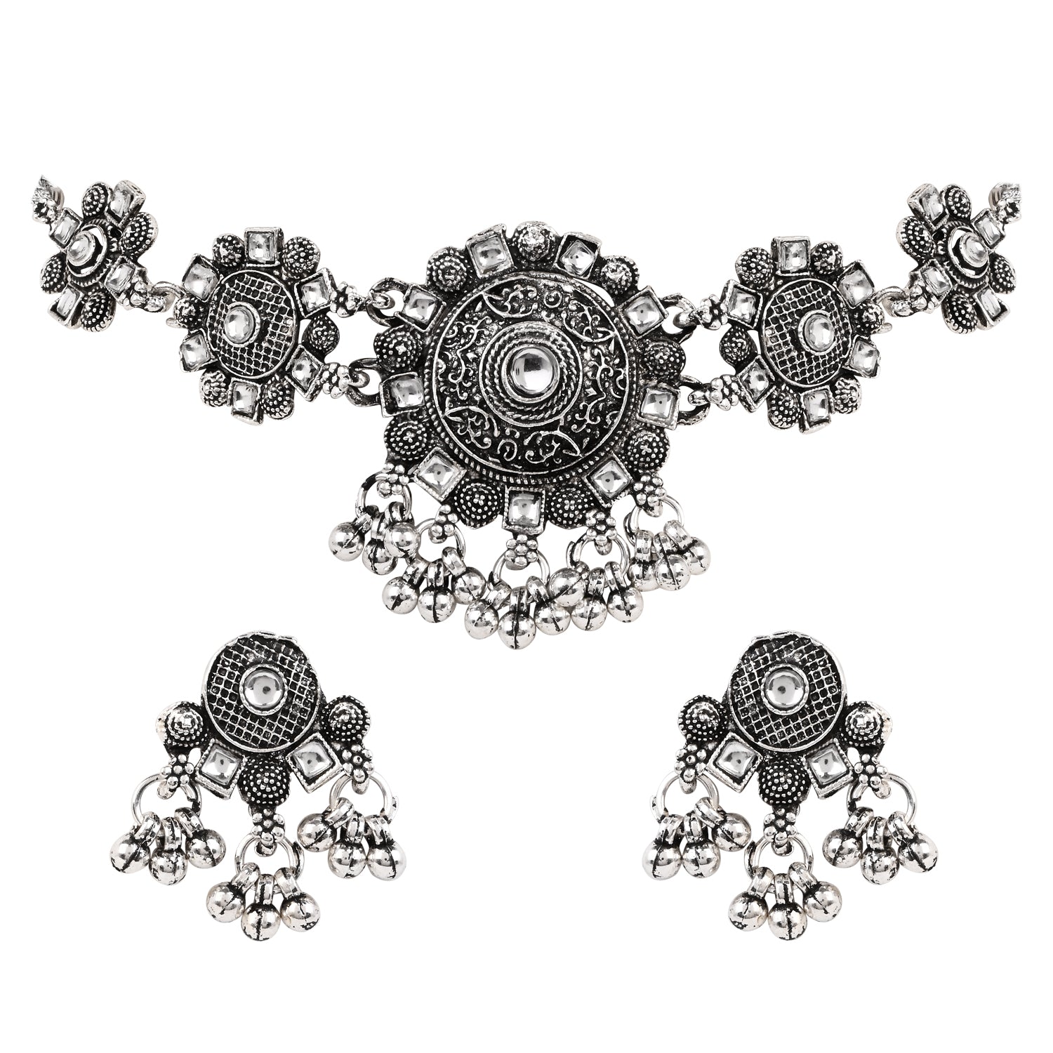 Heritage Bloom Circle Pendant – Classic Ethnic Style