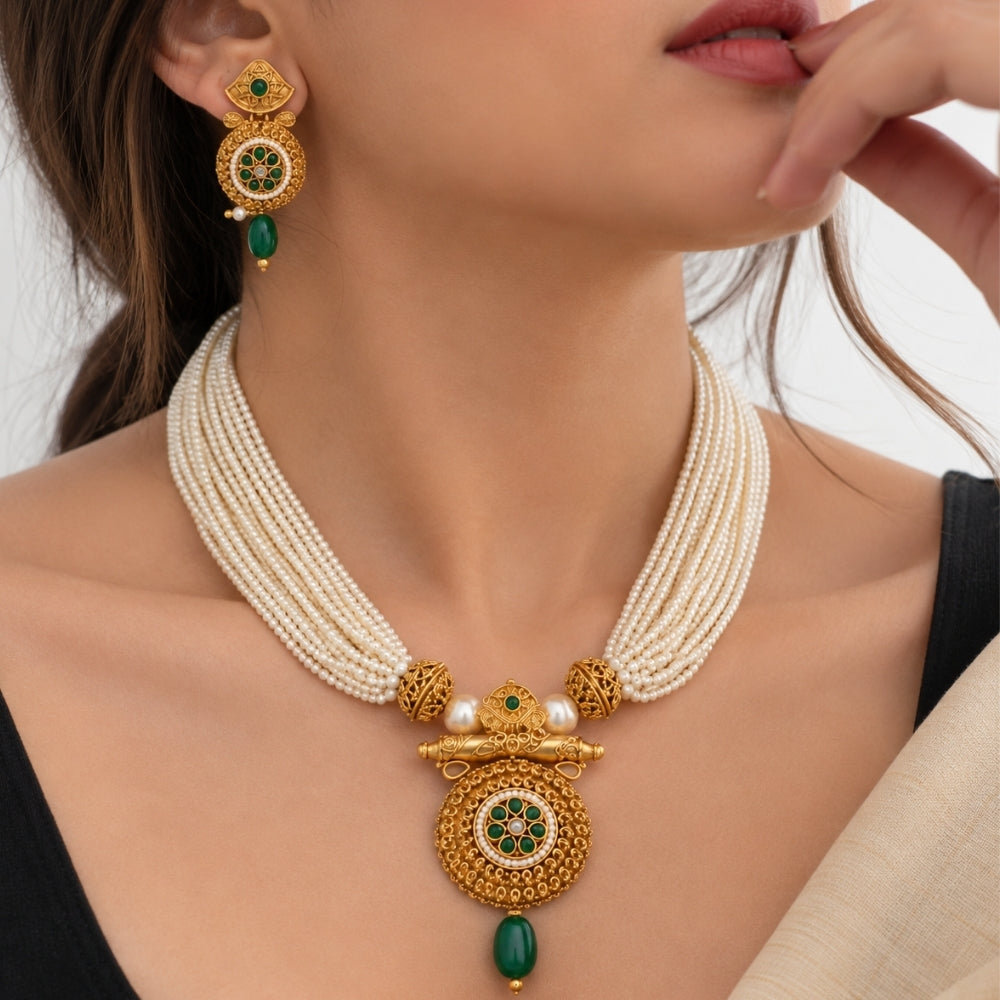 Nayab – Green & Pearl Layered Necklace Set