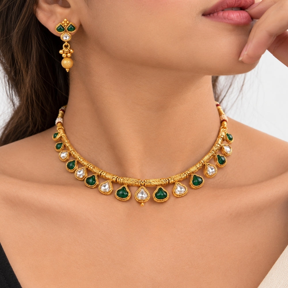 Nehal – Green & White Kundan Necklace Set