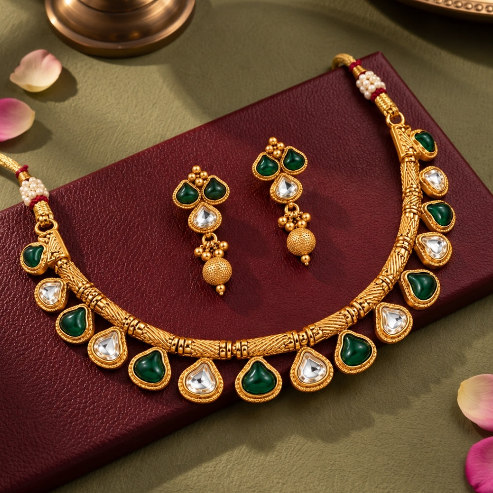 Nehal – Green & White Kundan Necklace Set