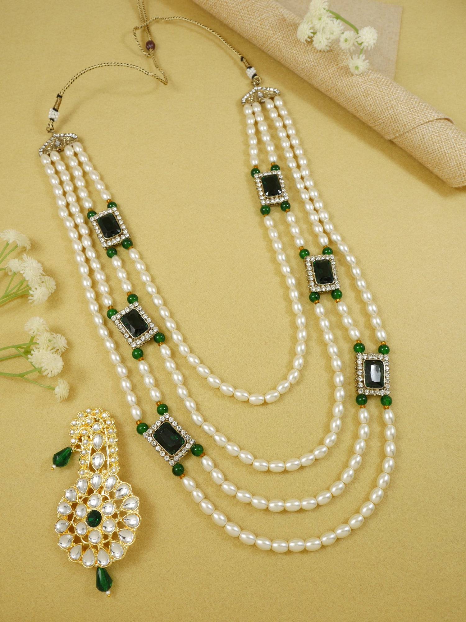 Traditional Pearl Mala & Kundan Kalangi