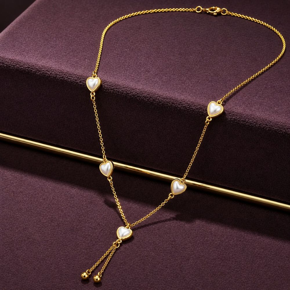 Adelia- Minimalist Heart Pendant Chain Necklace