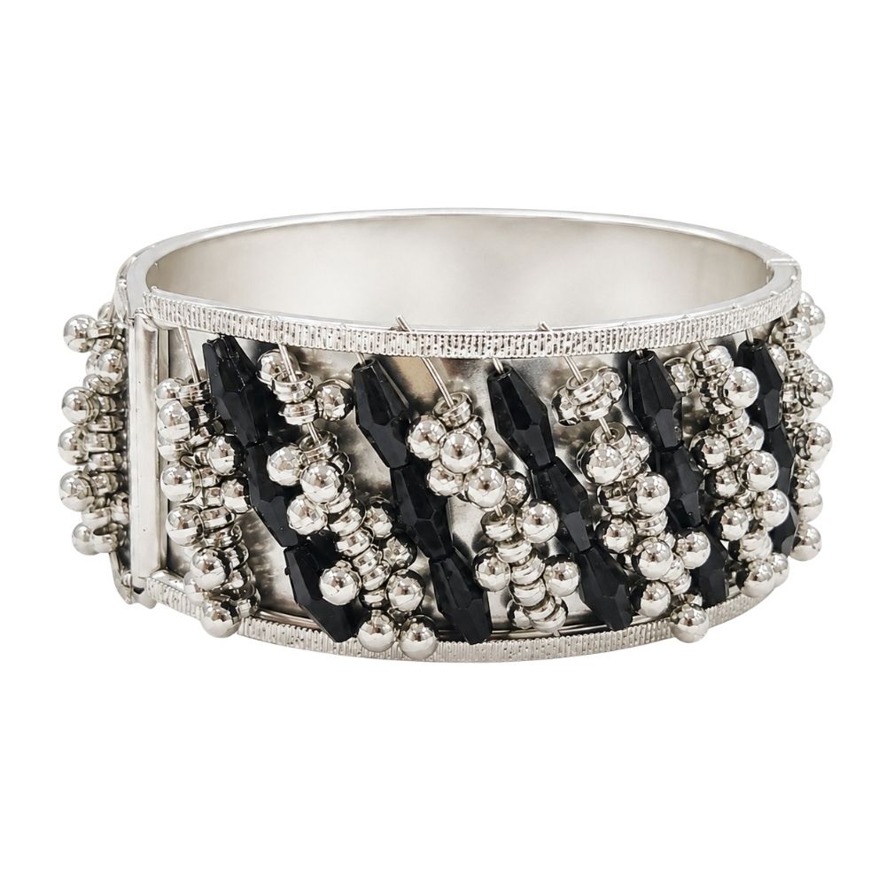 Sadya- Black Beaded Oxidised Silver Ghungroo Cuff
