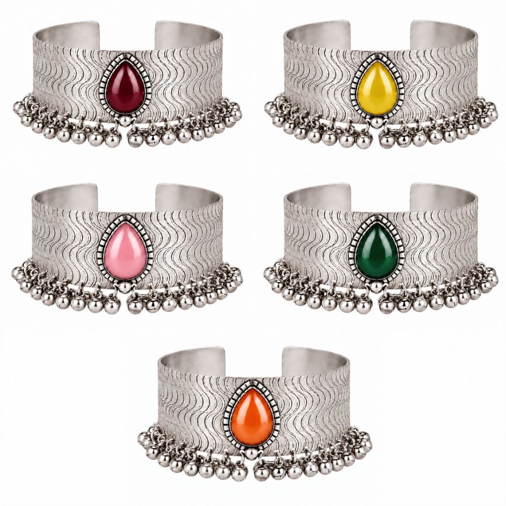 Namisha- Oxidised Silver Ghungroo Cuff