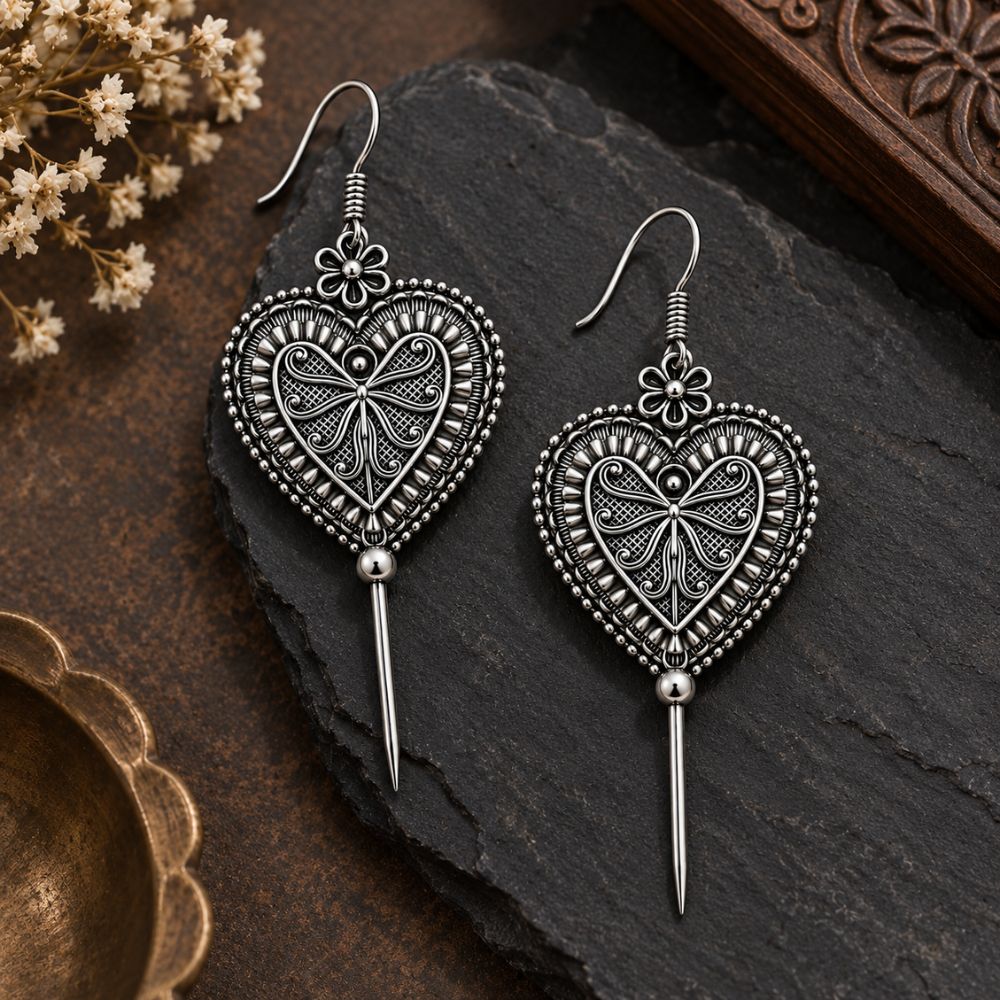 Naivika- Oxidised Silver Heart Bugadi Ear Cuff