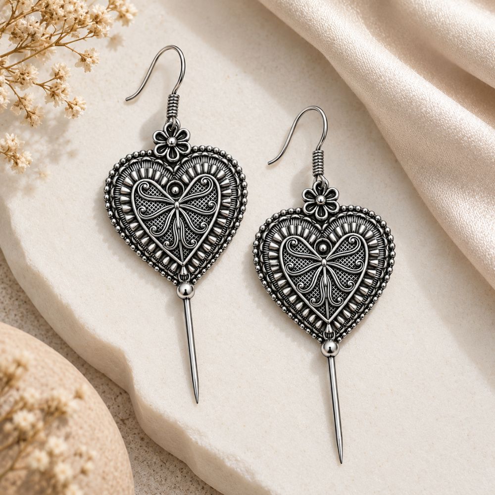 Naivika- Oxidised Silver Heart Bugadi Ear Cuff