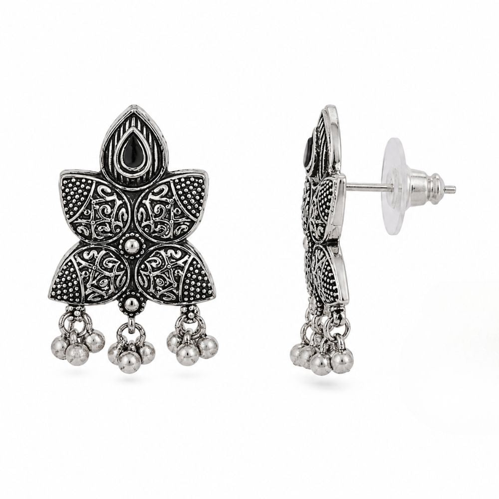Evara- Oxidised Silver Floral Choker Jewellery Set