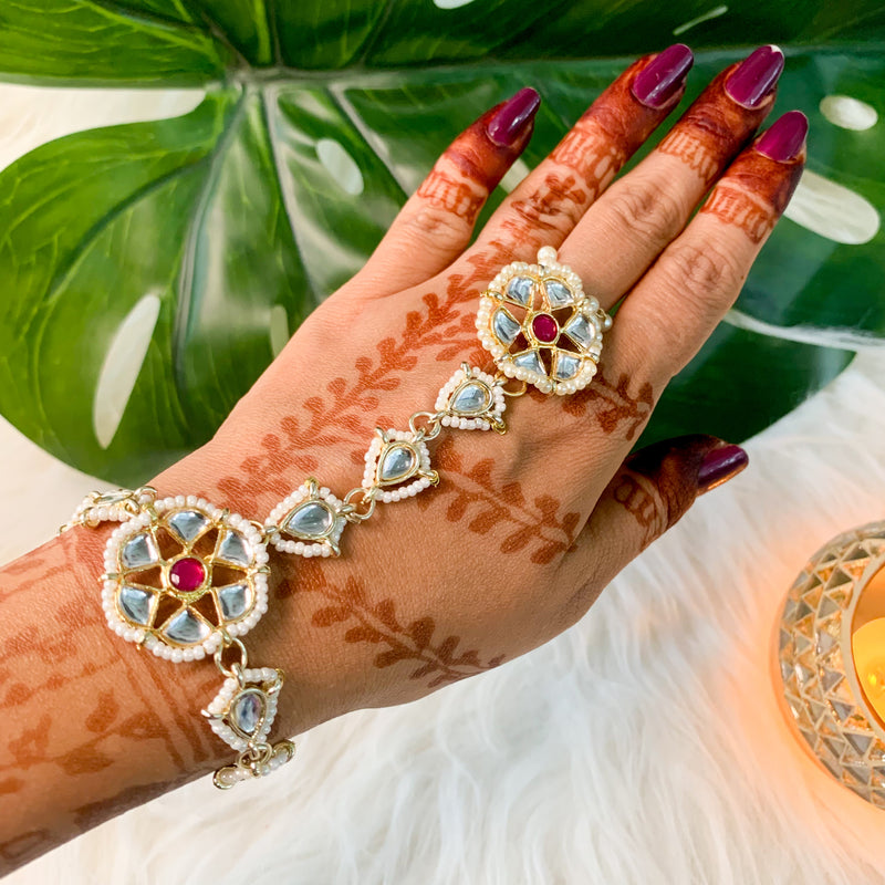 Buy fascinating evils eye bracelet rakhi in Bangalore, Free Shipping -  redblooms