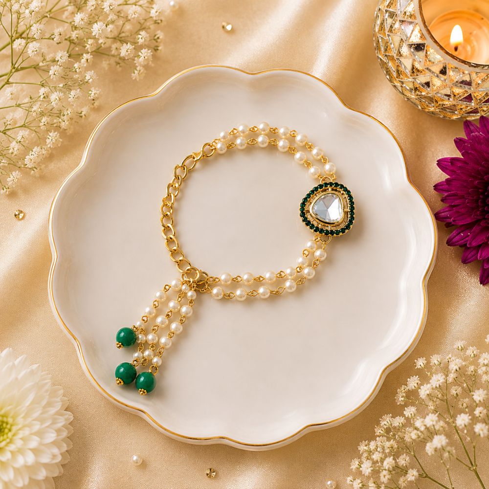 Alluring Pearl & Kundan Bracelet