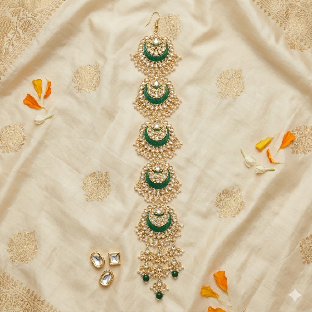 Mivisha- Punjabi Paranda with Green Crescent Design