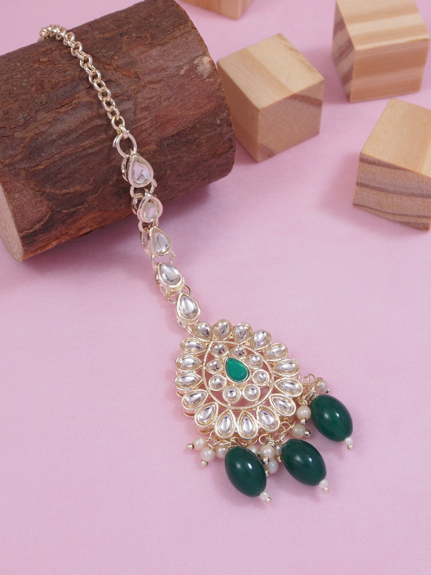 Aranya Green Maangtikka