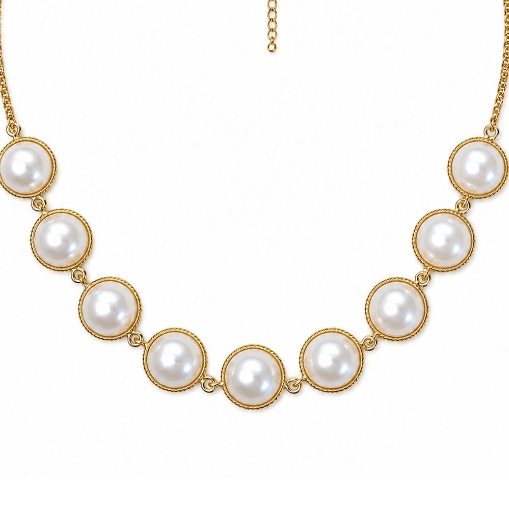 Elsie- Classic Pearl Station Necklace