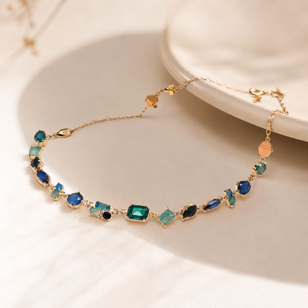 Trendy RakshaBandhan Gift Set for Sister