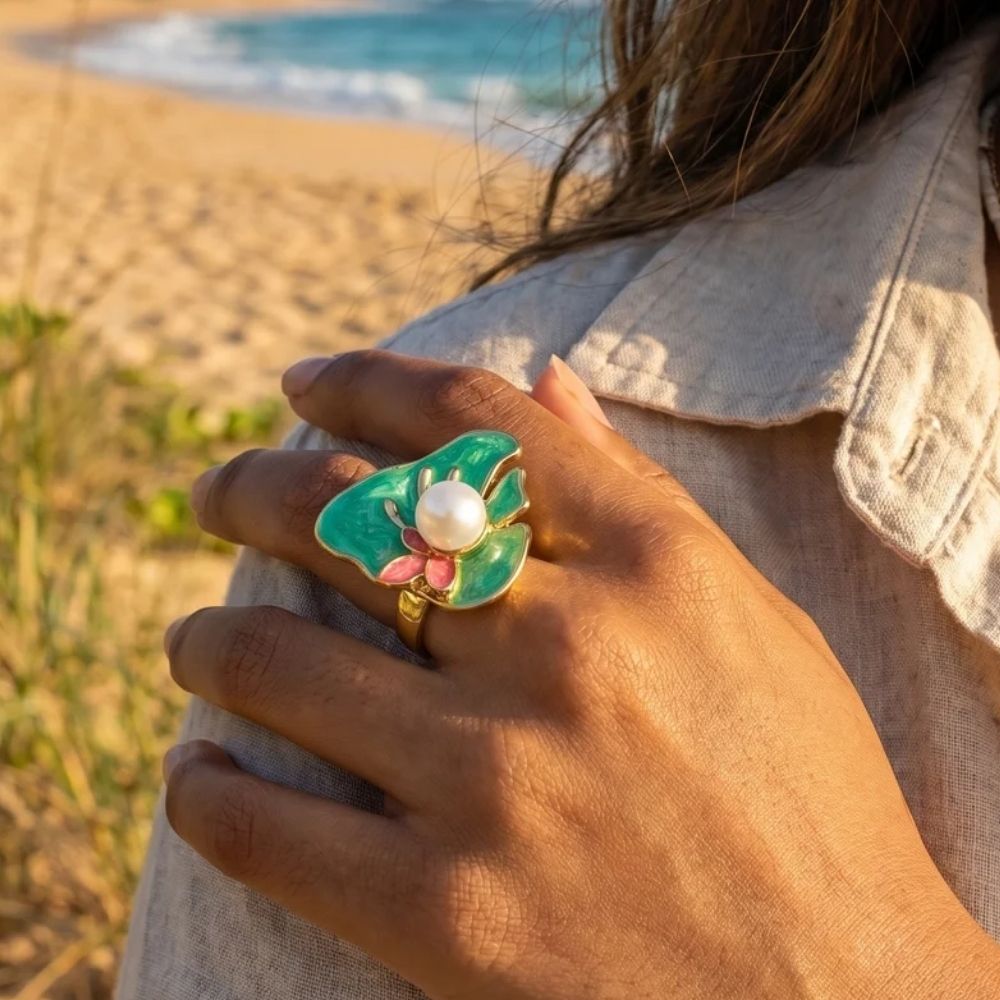 Marion- Bloom Pearl Statement Ring