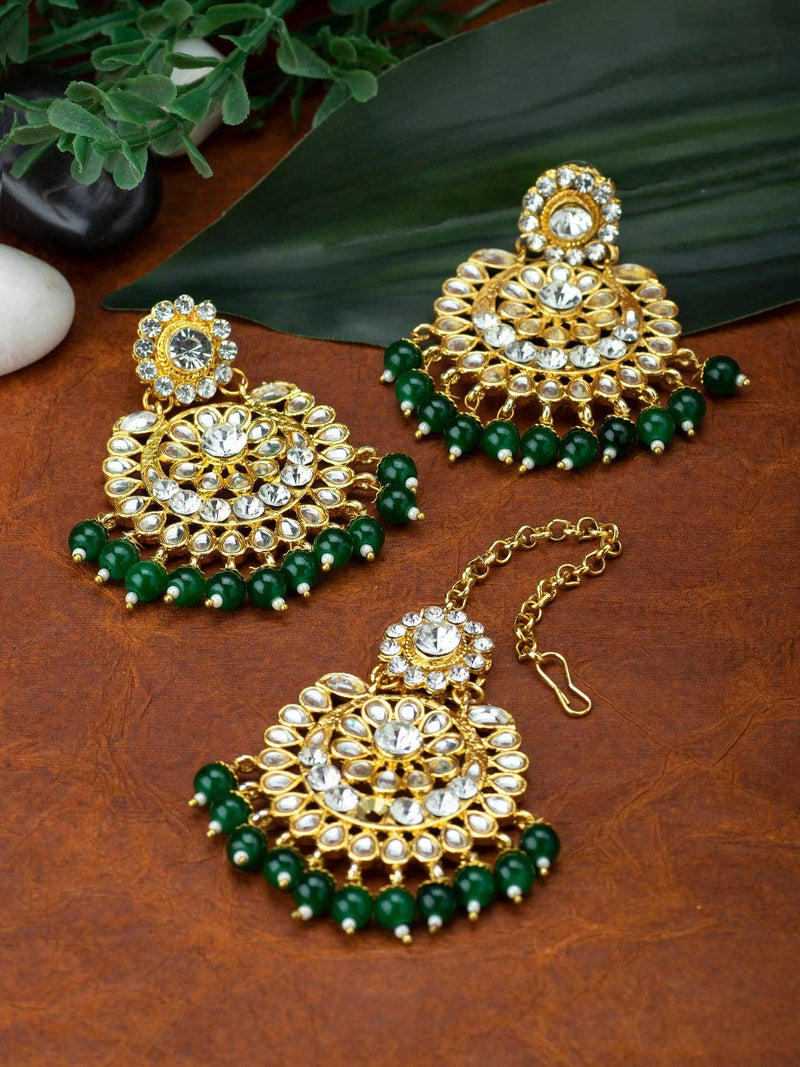 Shanvi Green Maangtikka Earring Set