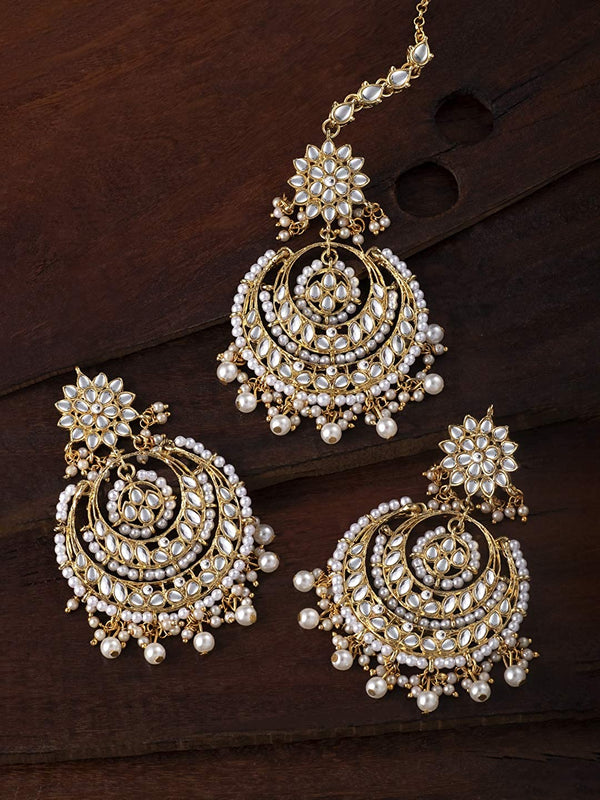 Meesha White Maangtikka Earring Set