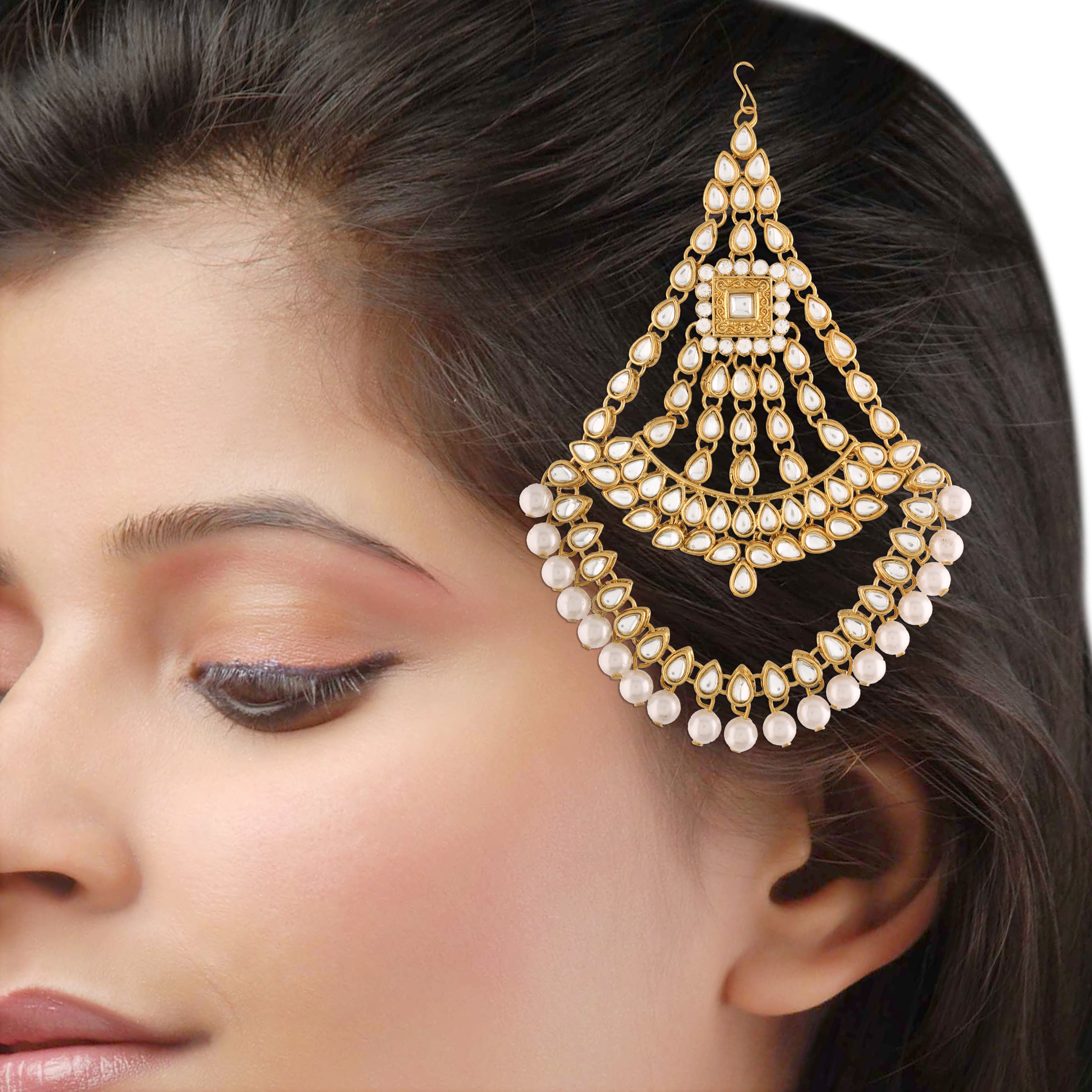Afreen White Jewellery Set