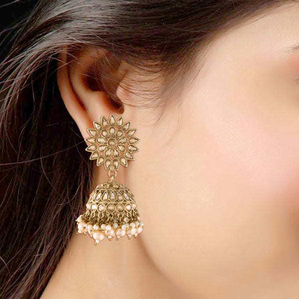 Sakshi Earrings