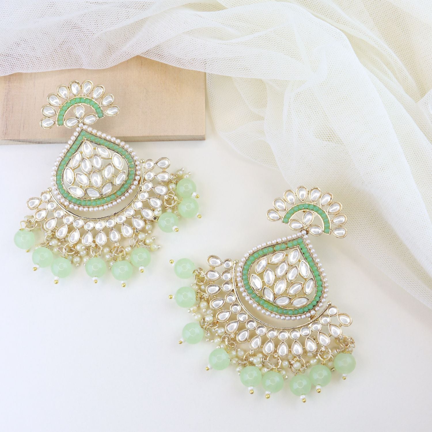 'Mahnoor' Mint Earrings