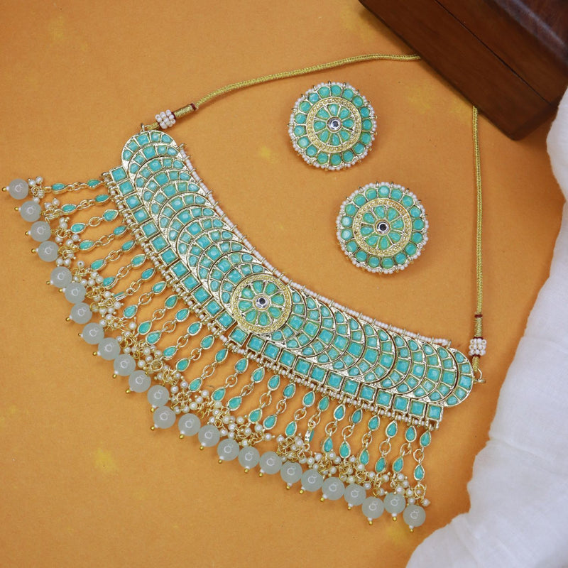 AKIRA' Turquoise Necklace set