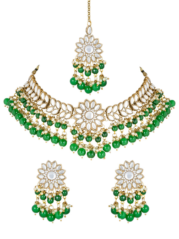 Ishna Green Necklace Set