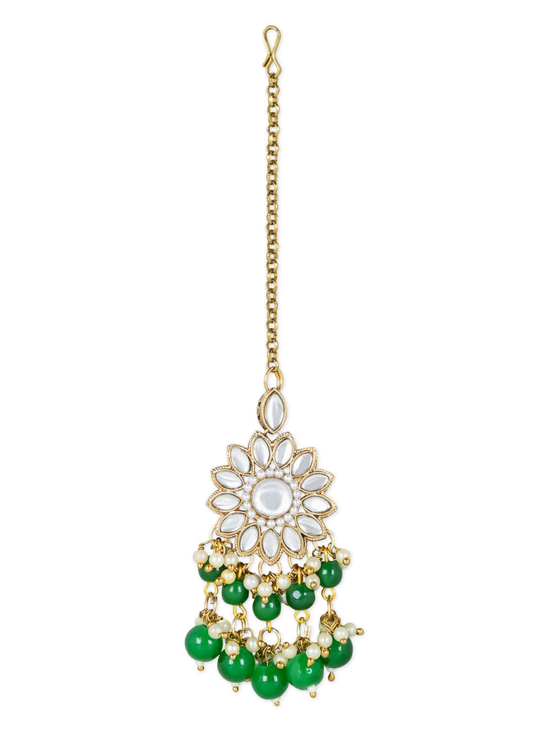 Ishna Green Necklace Set