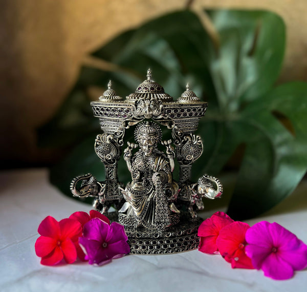 LAXMI 92.5 SILVER SMALL MURTI