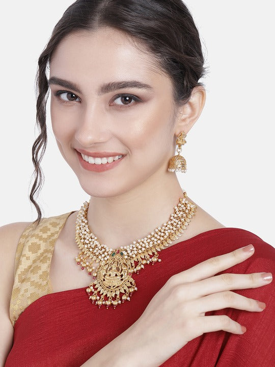 Arunima jewellery set