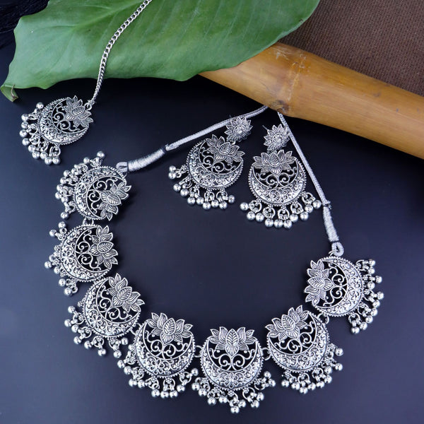 Srija Choker Set