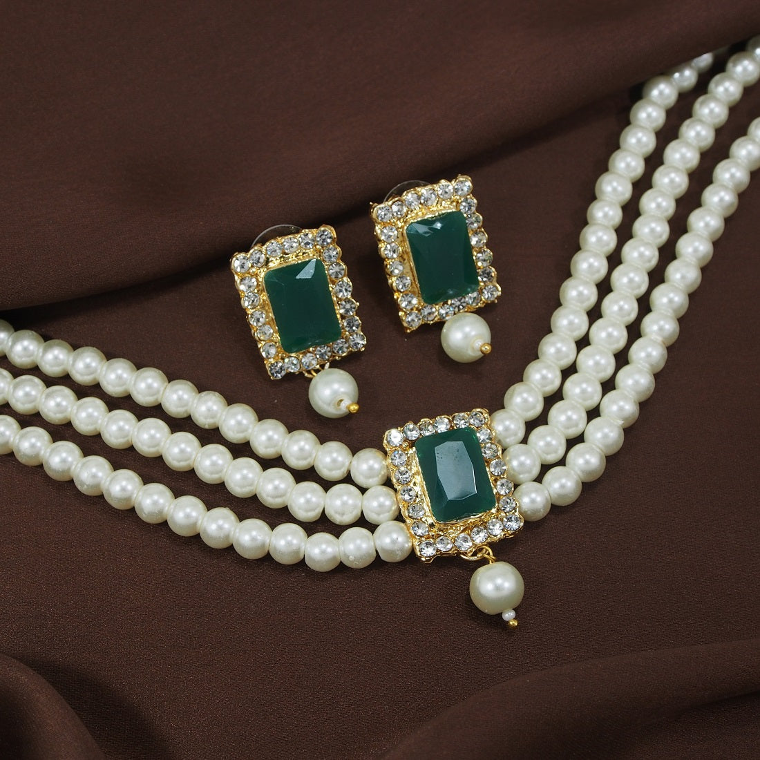 Sanvi Green Choker Set