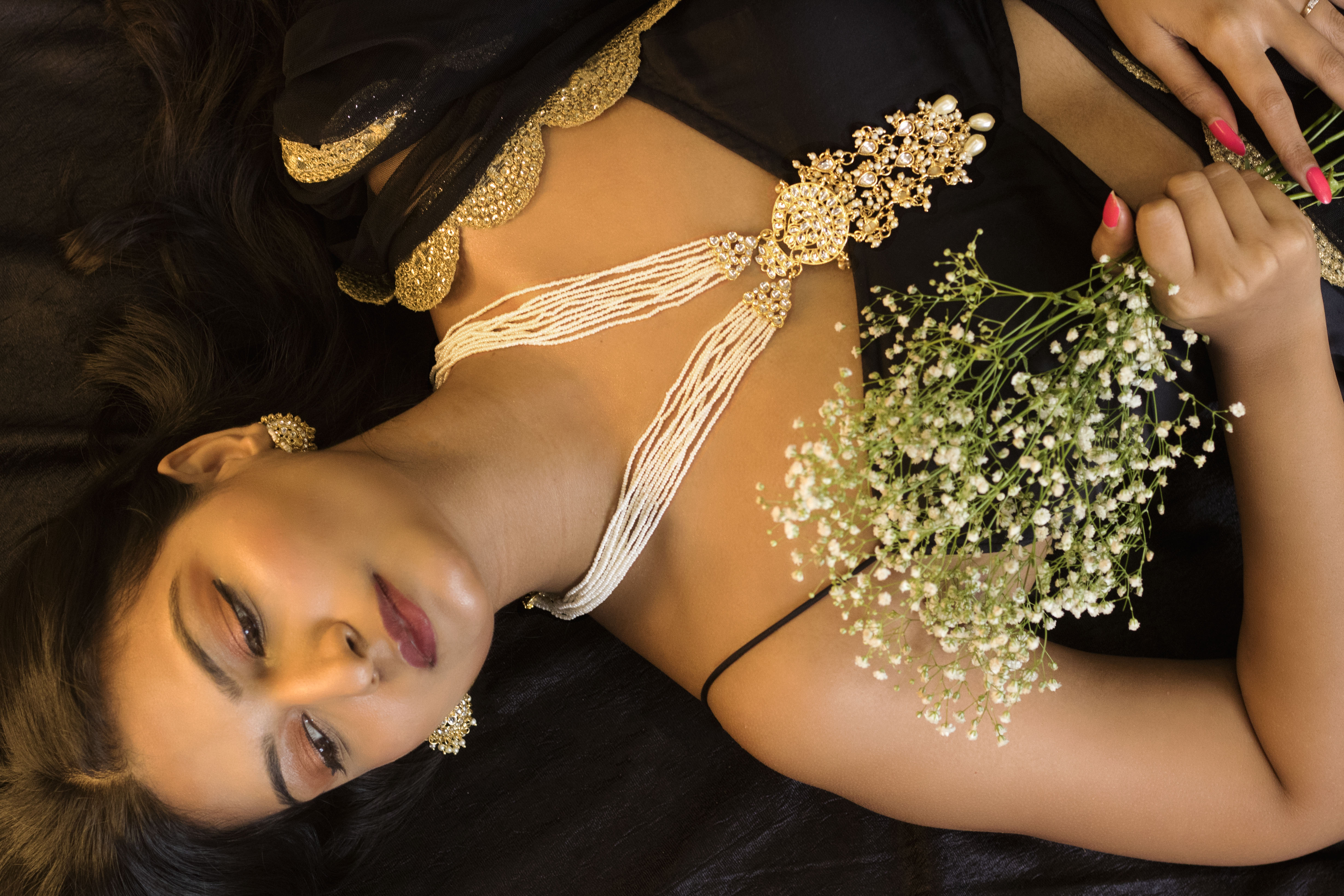 'AADRIKA' Necklace Set