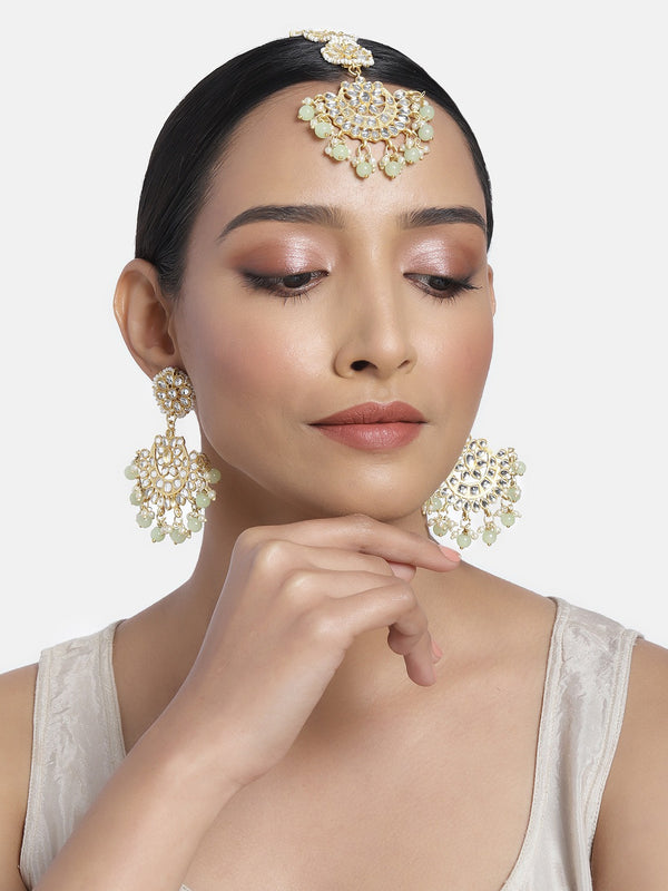 Tikka and Earrings Set Oversized Tikka Punjabi Tikka Kundan Maang Tikka  Earrings Set Pipal Patti Tikka Set Jadau Kundan Tikka Gold Kundan - Etsy |  Pakistani jewelry, Gold plated stone, Earrings