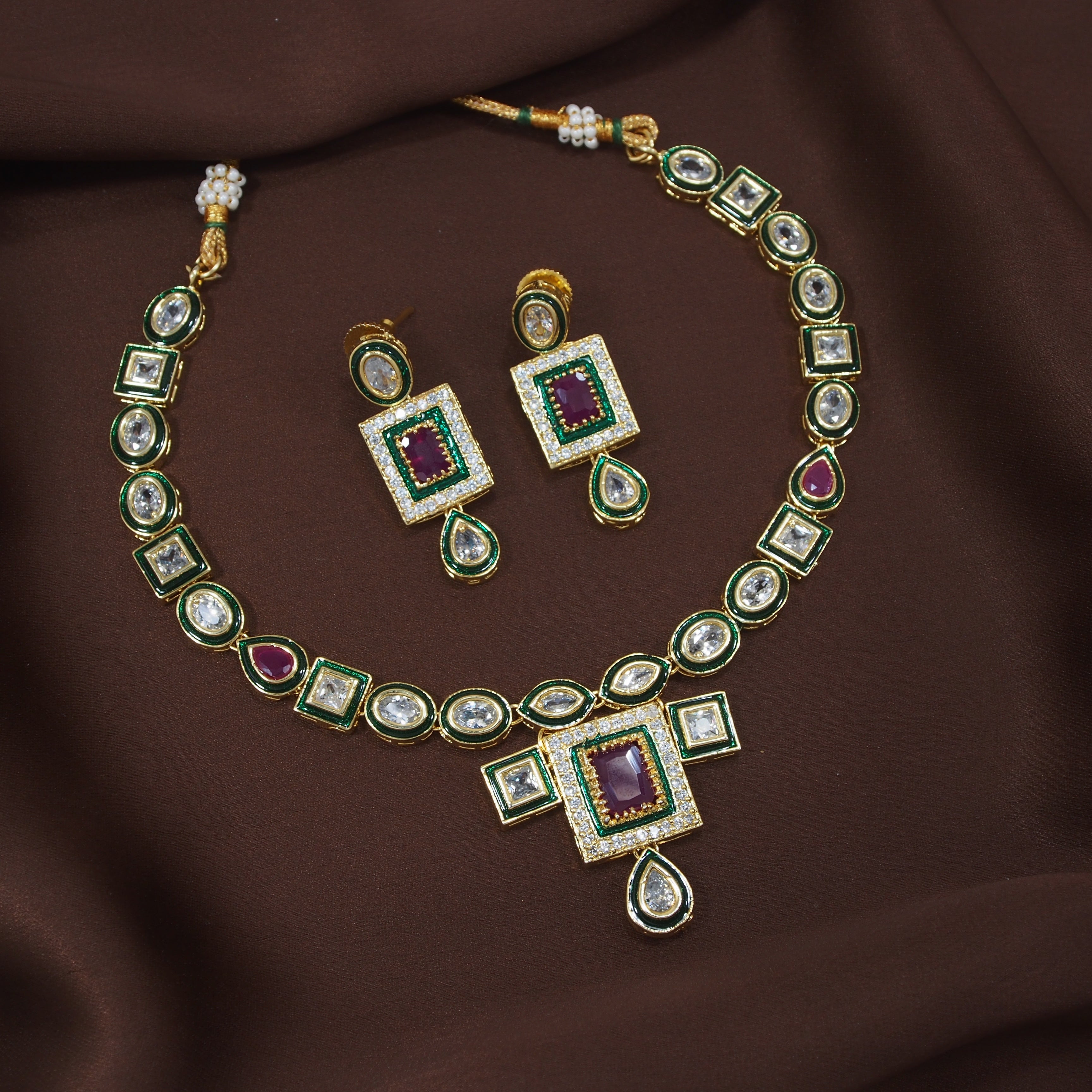 Ratna Jewellery Set
