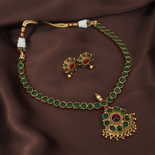 traditinal jewellery set , kundan studed 