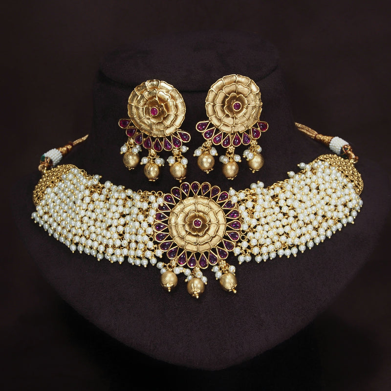 Dakshna Maroon Choker Set