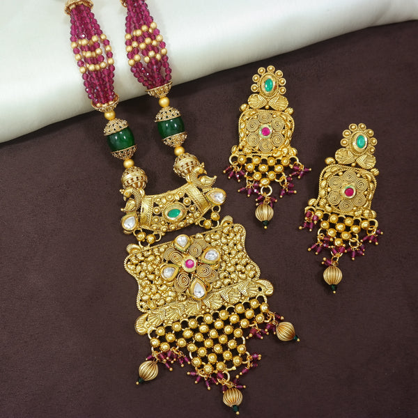 pearls , kundan , stones , traditional temple jewellery ,