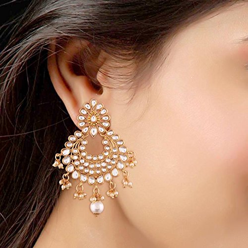 Amutha Maangtikka earring set