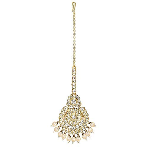 Shanvi White Maangtikka Earring Set