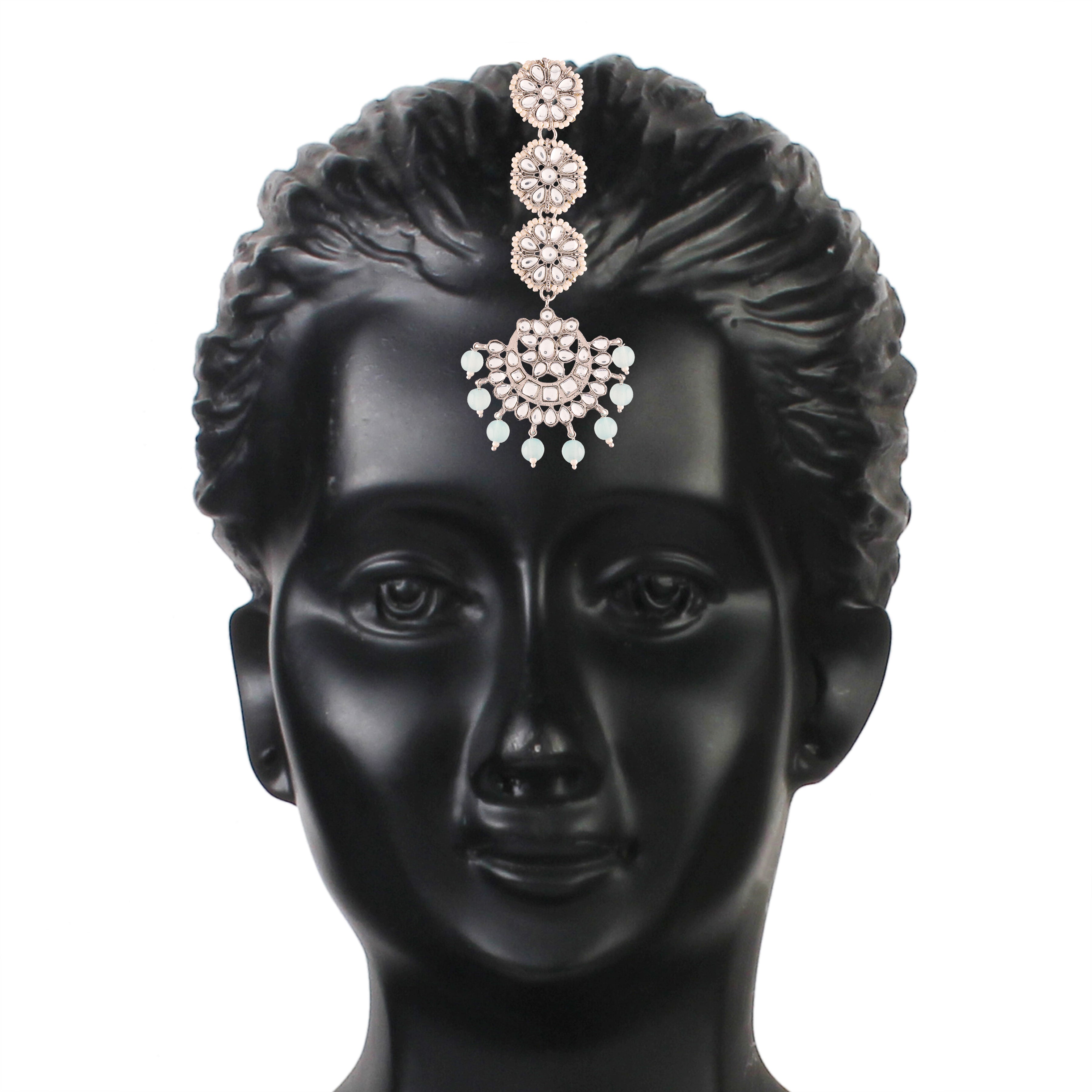Shyama MaangTikka Earrings Set