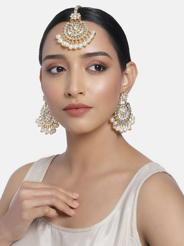 Big maang tikka hotsell and earring set