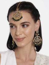 kundan , pearls 